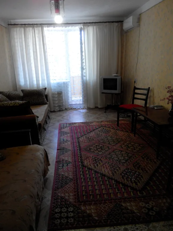 1-комнатная Квартира — аренда посуточно в Феодосия