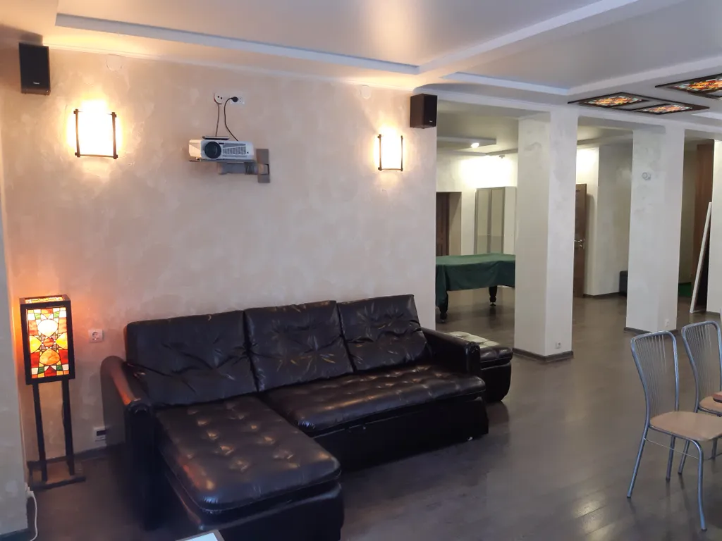 6-комнатный Дом