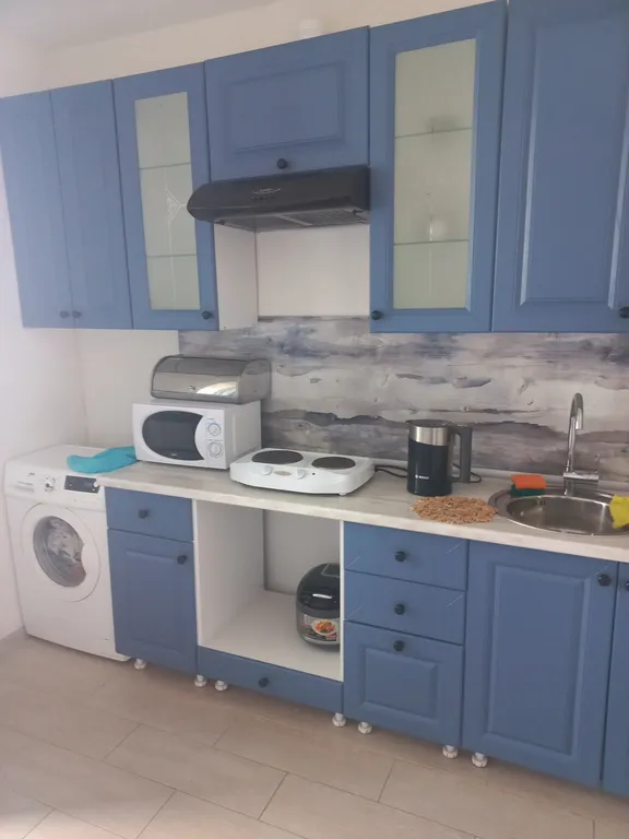 Уютная квартира напротив метро Девяткино, в самом лучшем месте — аренда посуточно в Мурино