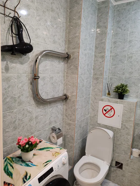 Квартира Большая и уютная квартира недалёко от центра с Кондиционером — Великий Новгород