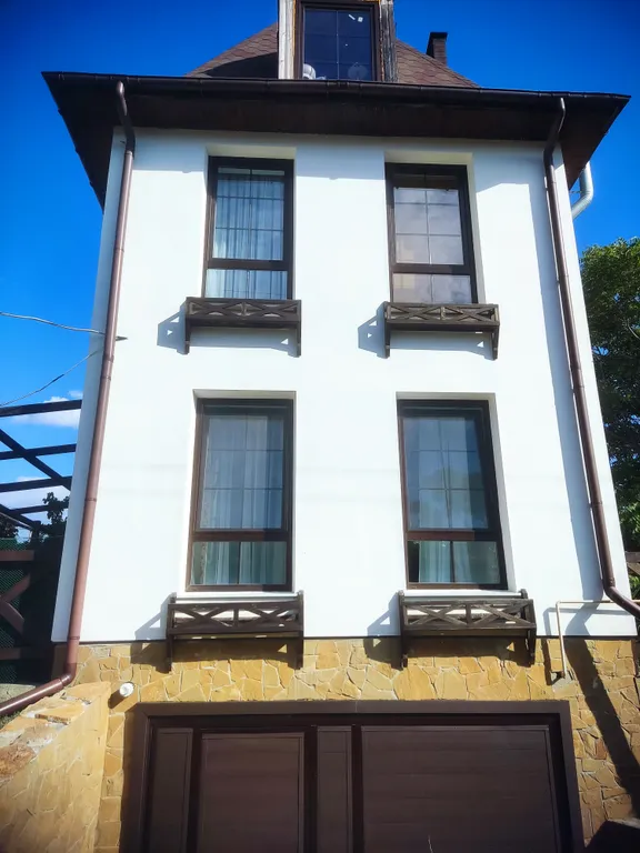 Дом с видом на море и Генуэзскую крепость