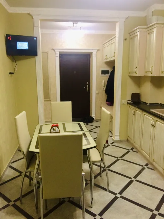 Квартира рядом с источником