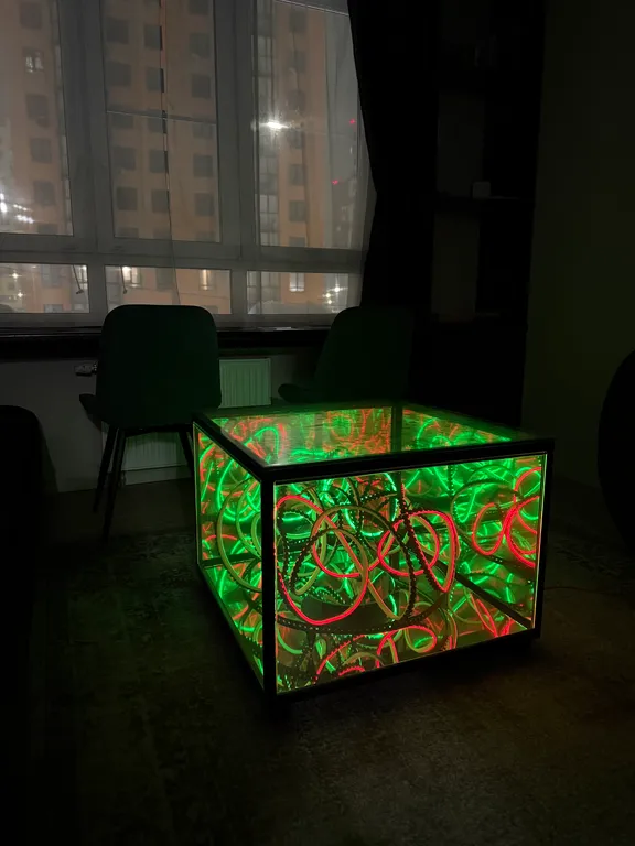 Квартира студия с джакузи и множеством подсветок