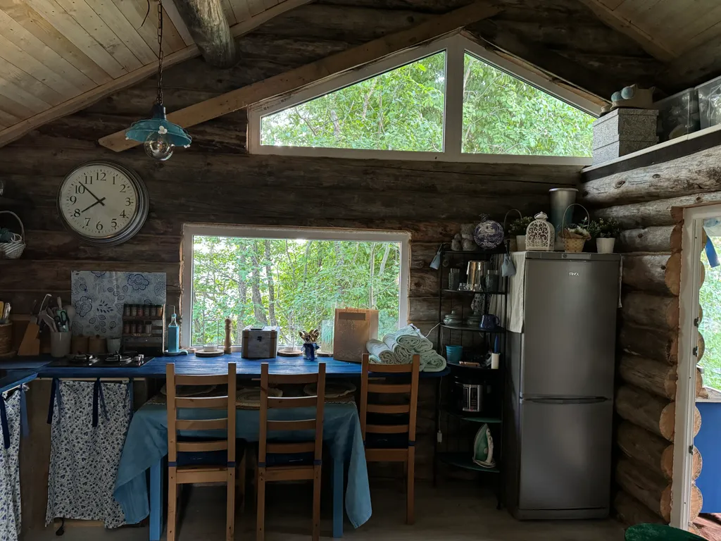 Озерный домик на Онего