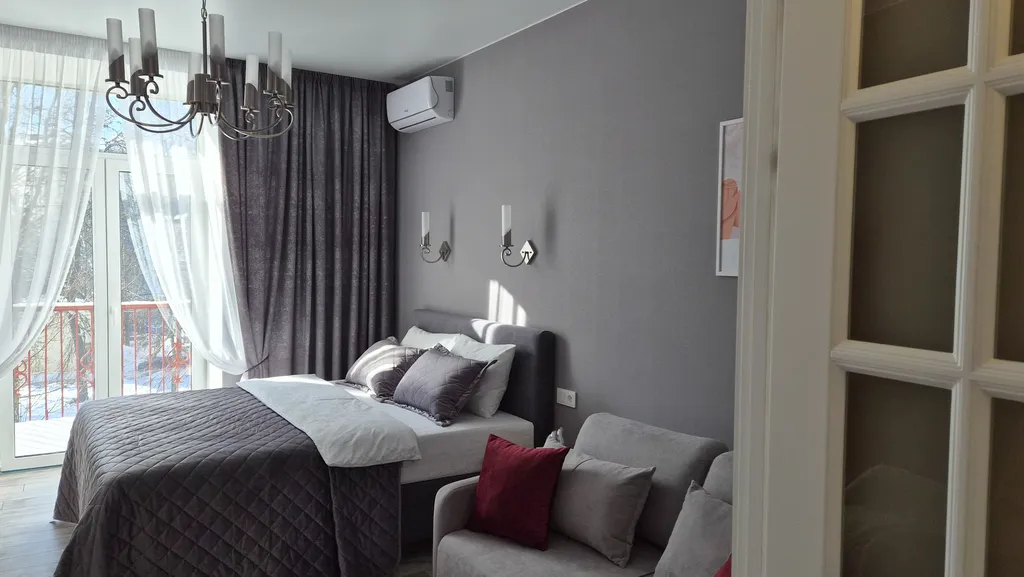 Апартаменты с балконом у вокзала