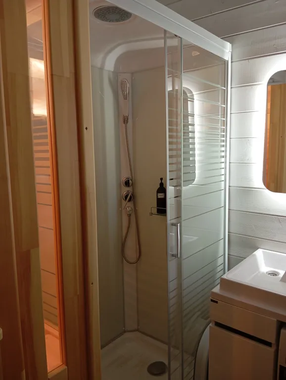 Уютный дом: бонус всем гостям - кедровая инфракрасная сауна - безлимит