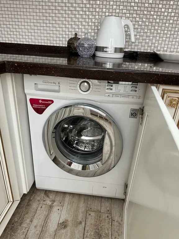 Просторная 2-х комнатная квартира с видом на море