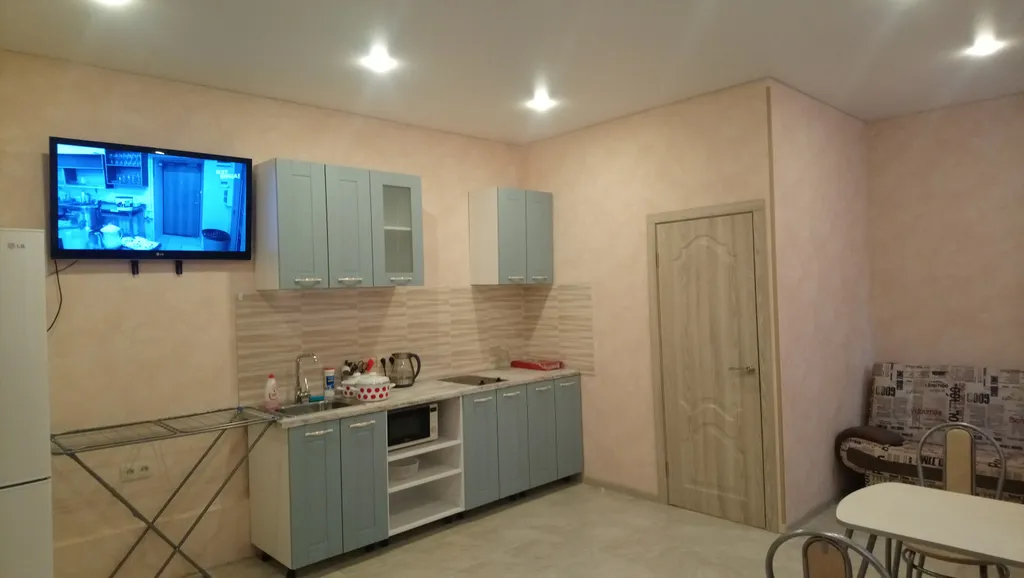 Апартаменты типа евродвушки, недалеко от ЖДВ, улица Воскресенская - Тимме