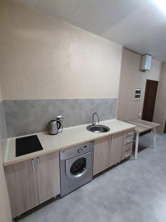 Семейный четырёхместный номер с видом на горы №6