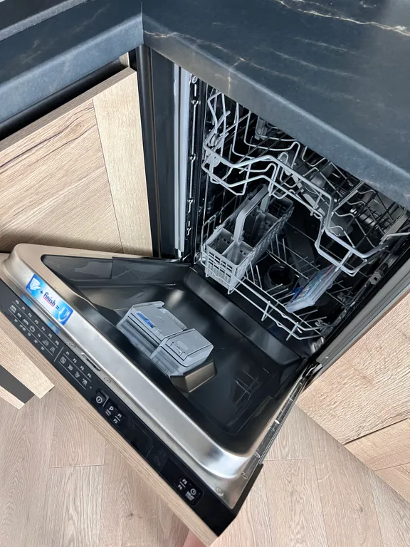 2-комнатная квартира с дизайнерским ремонтом