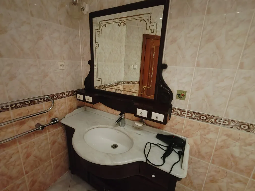 Квартира Меблированная комната в центре Москвы — Москва