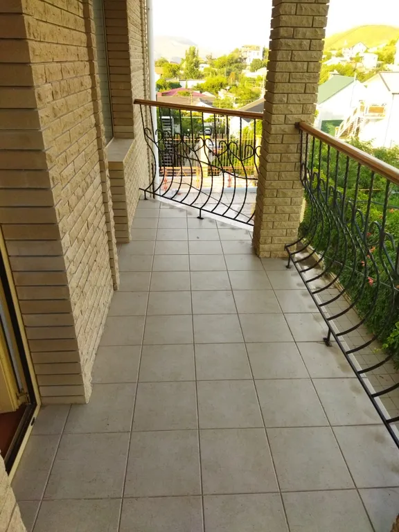 Нескромная вилла