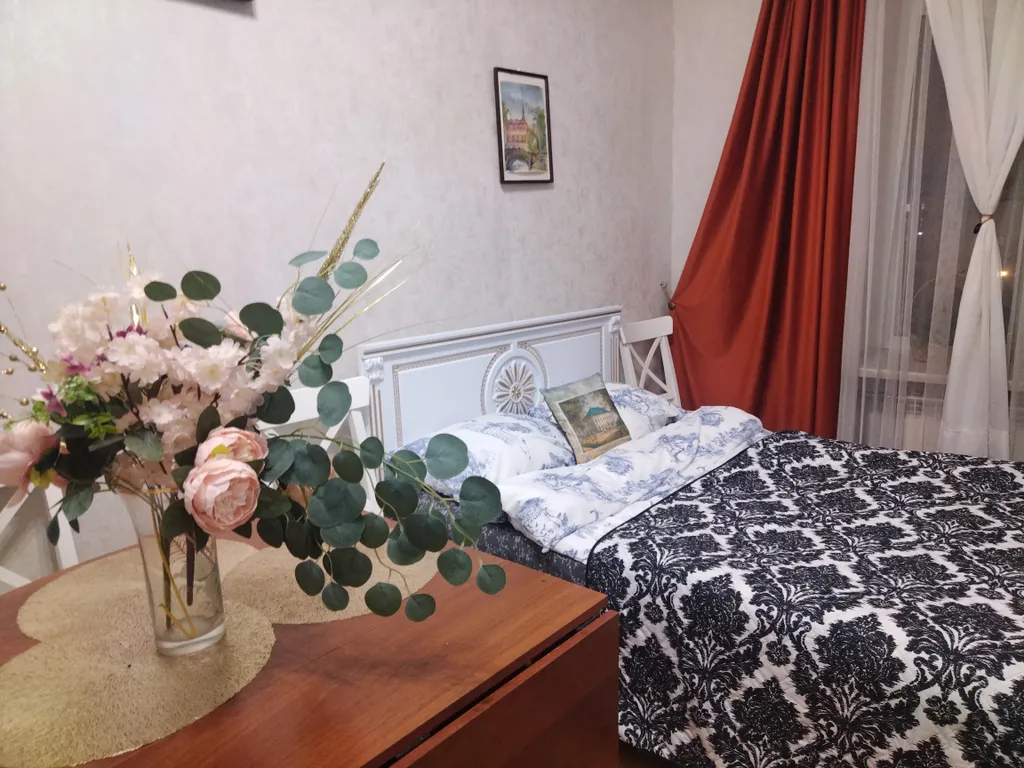 Квартира с видом на Мойку и Спас на Крови