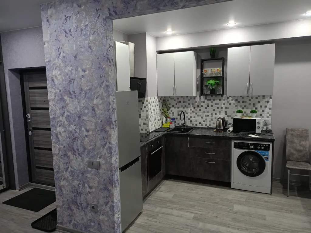 2 комнатная квартира возле школы МВД, Автовокзал, тк Маяк