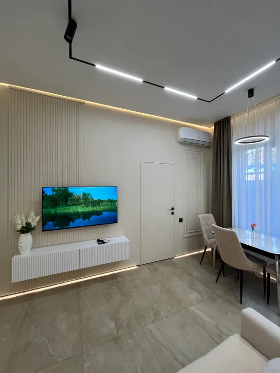 Коттедж Уютный дом со своим гаражом — аренда посуточно в Ереван