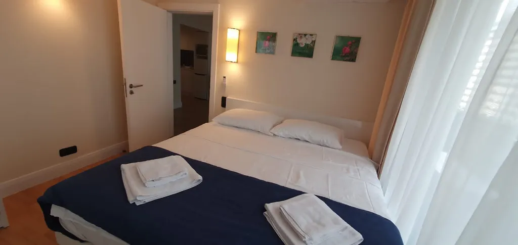 Orbi city Lux, апартаменты с видом на море