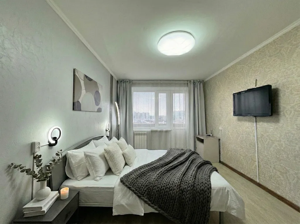 Квартира Апартаменты с балконом на 8 этаже — аренда посуточно в Нижневартовск