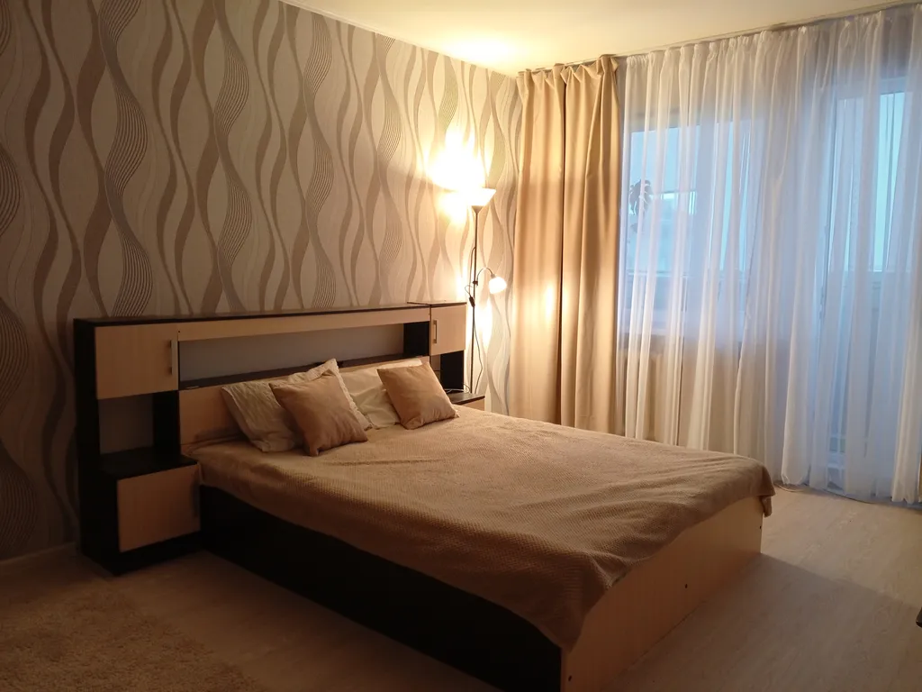 Уютная двухкомнатная квартира — аренда посуточно в Янтарный