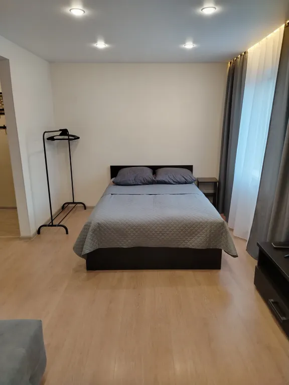 Добро пожаловать в просторную однокомнатную квартиру