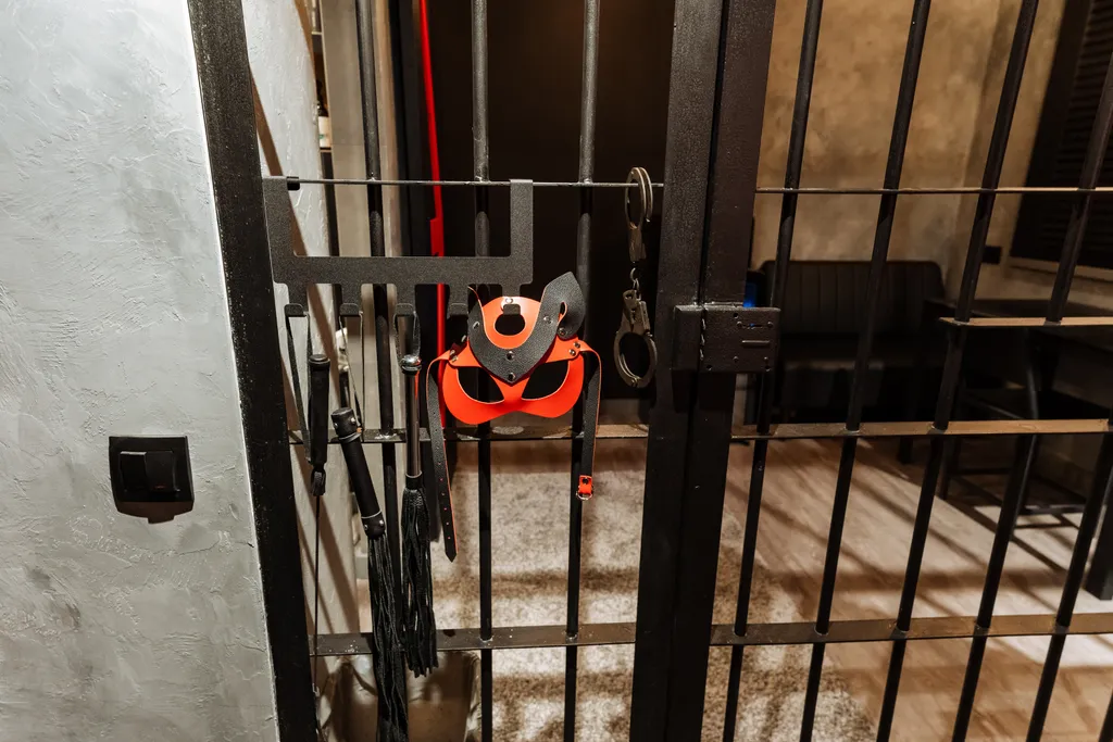 Тематическая пространство - Две грани