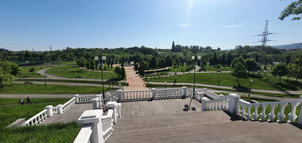 Квартира на набережной