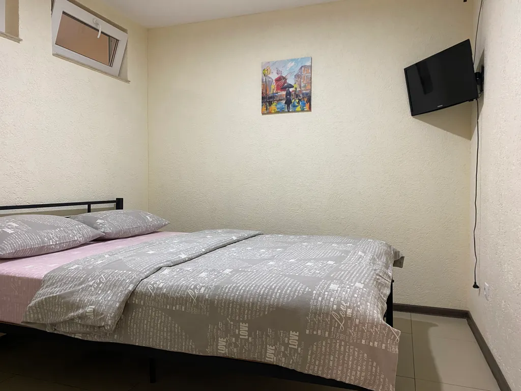 Дом с бассейном, баней и видом на море