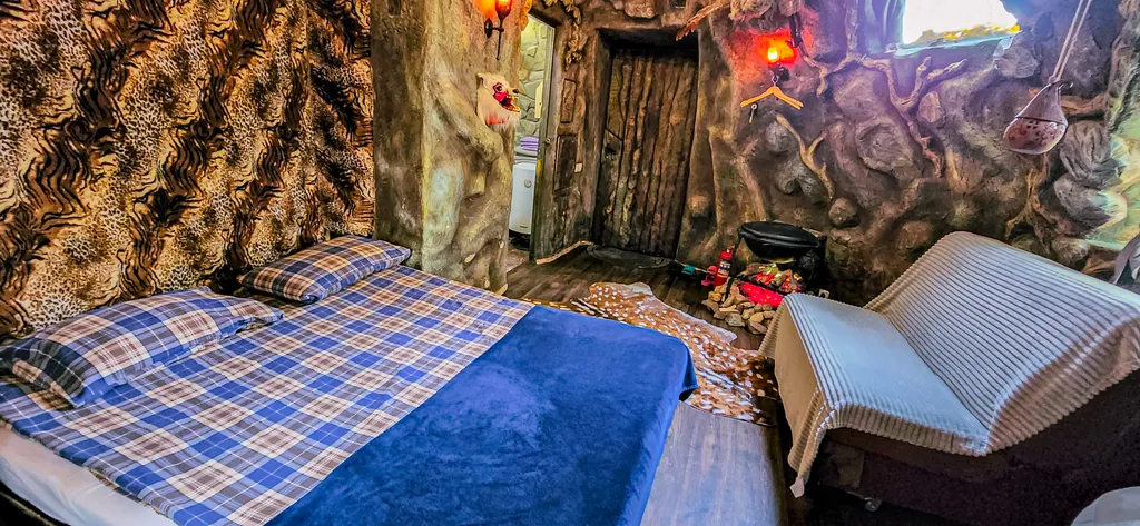 Пещера Гингемы