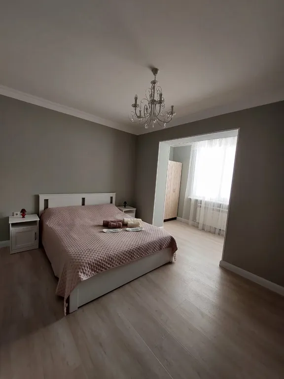 Большая, уютная и светлая квартира в районе Горной — аренда посуточно в Нальчик