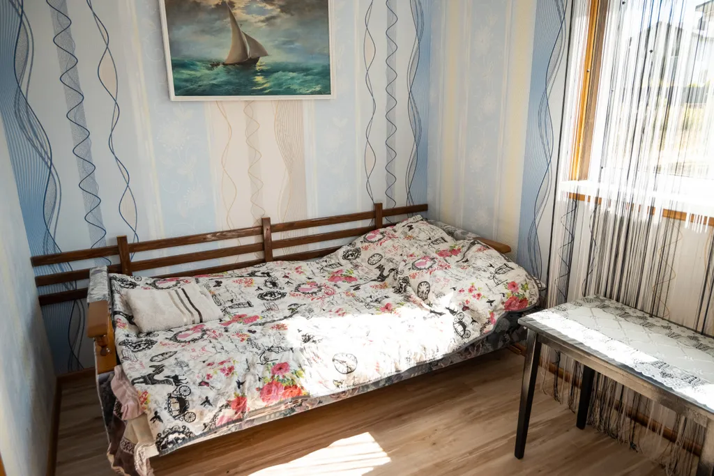 Abramovich House - Большой коттедж с видом на пруд и лес