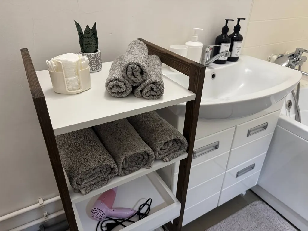 Прекрасная квартира-студия с потрясающим видом из окна