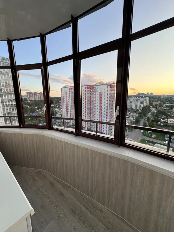 Квартира Уютная квартира с джакузи. — Красноярск