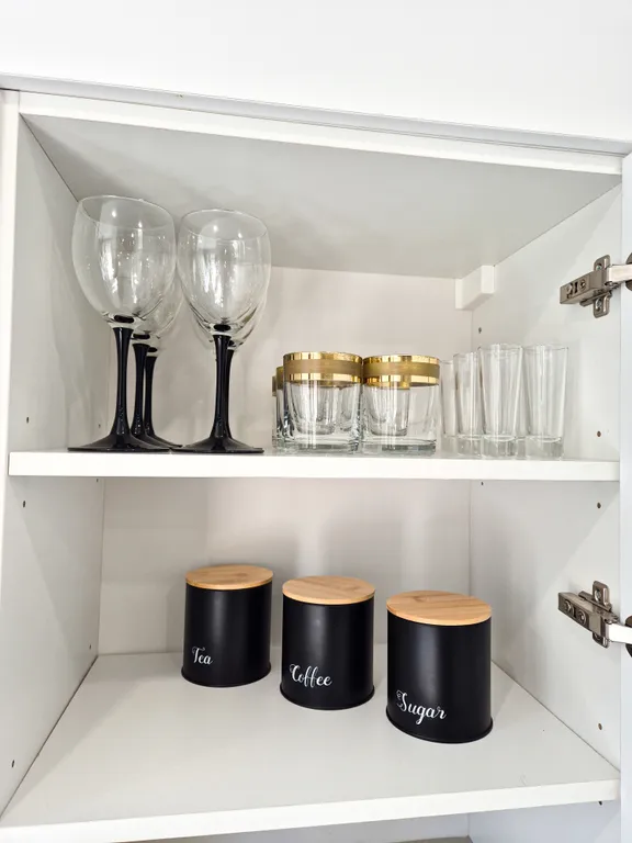 Потрясающая квартира с двумя балконами и видом на реку, лес и горы