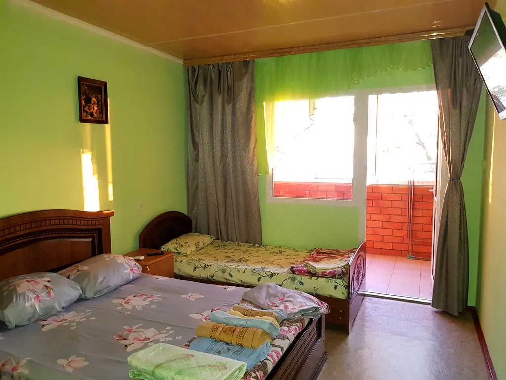 Квартира Комната — аренда посуточно в Лоо