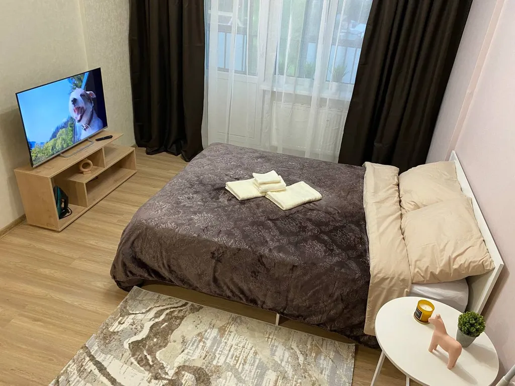 Прекрасная студия в современном стиле с кондиционером и горячей водой