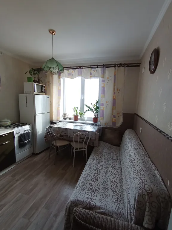 Уютная квартира рядом с Бросско молл