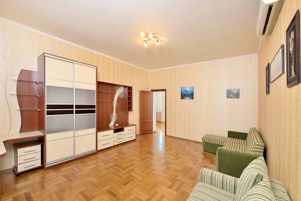 Уютный коттедж с видом на горы