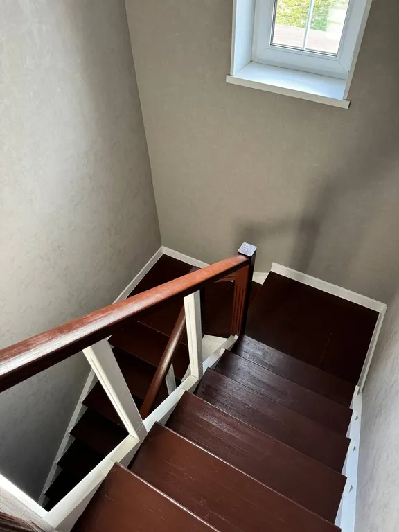 Уютный дом с панорамными окнами