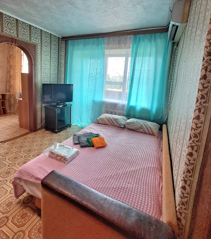 Двухкомнатная квартира в Кировском районе