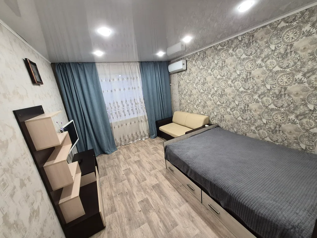 Хорошая 1-комнатная квартира — аренда посуточно в Саратов