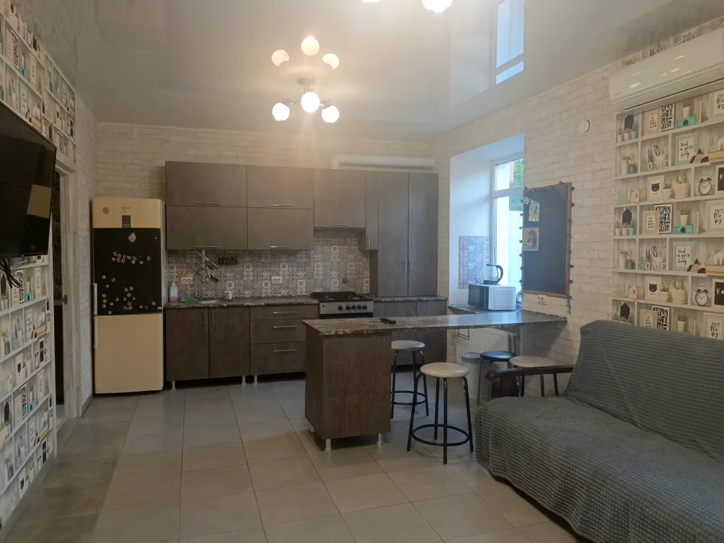 Коттедж Дом в центре города — аренда посуточно в Таганрог