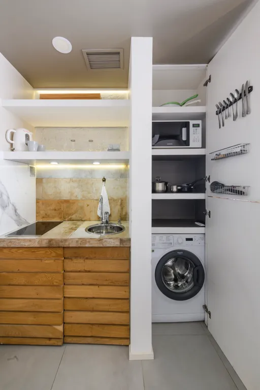 ЛАЙТ БЛЮ ДИЗАЙН-СТУДИЯ | 30 м² | Уют в стиле ростик с горным пейзажем!