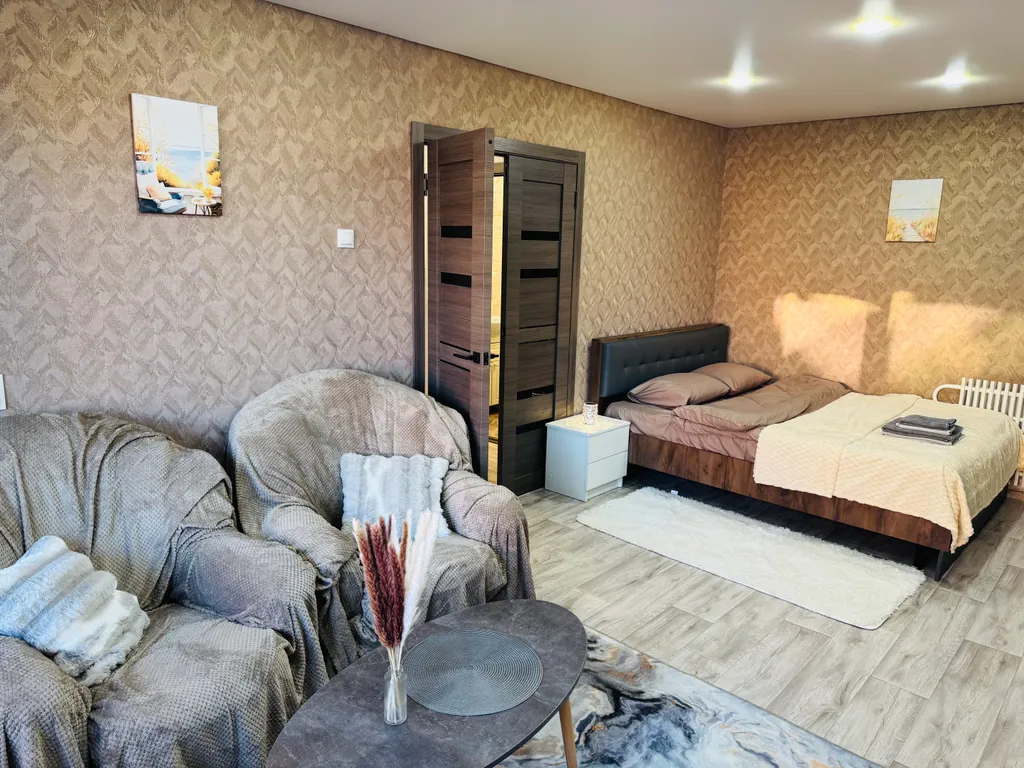 Уютная квартира в спокойном районе — аренда посуточно в Старый Оскол