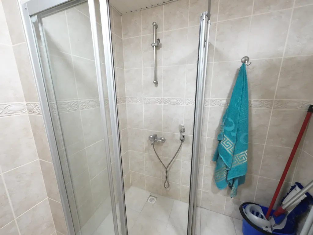 Уютная квартира с видом на бассейн и сад