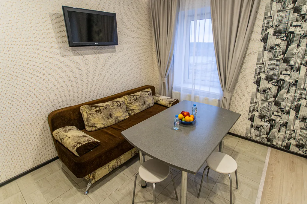 Современная студия в монолитном доме