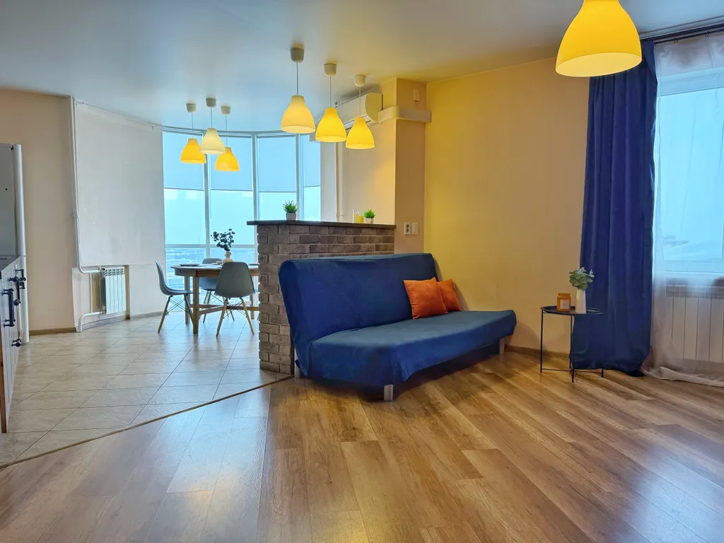 Стильная 3-к квартира в центре в ЖК Эдельвейс с панорамным видом