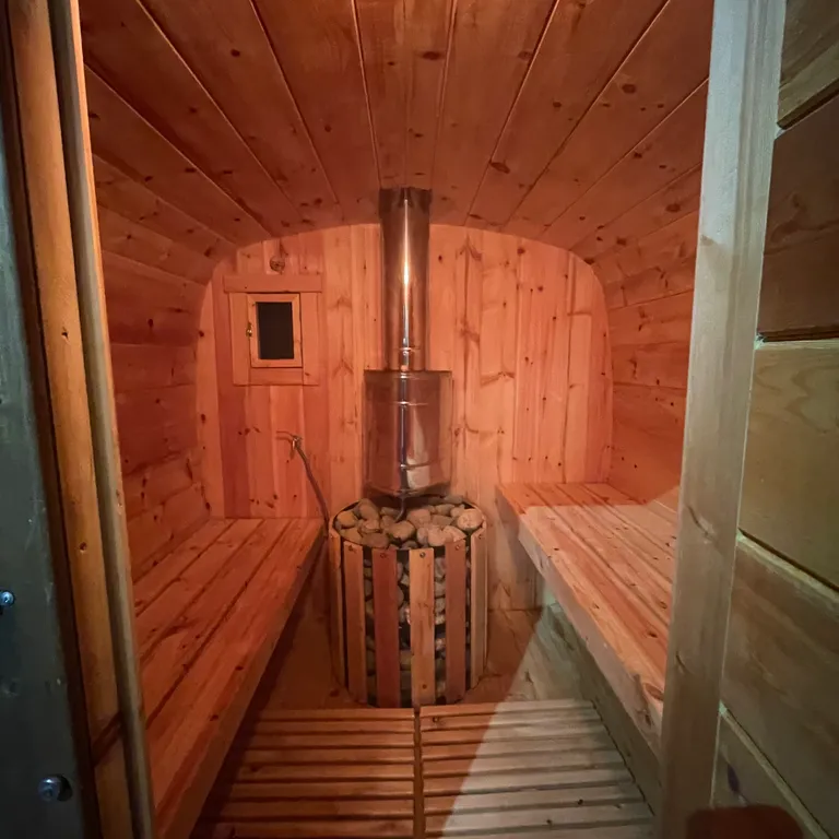 Коттедж Домик в горах Cherrychillvillage — Лучистое