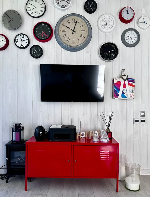 Happy elephant house