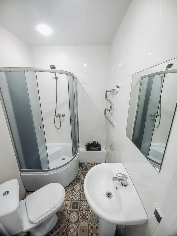 Студия на пешеходной улице в самом центре города