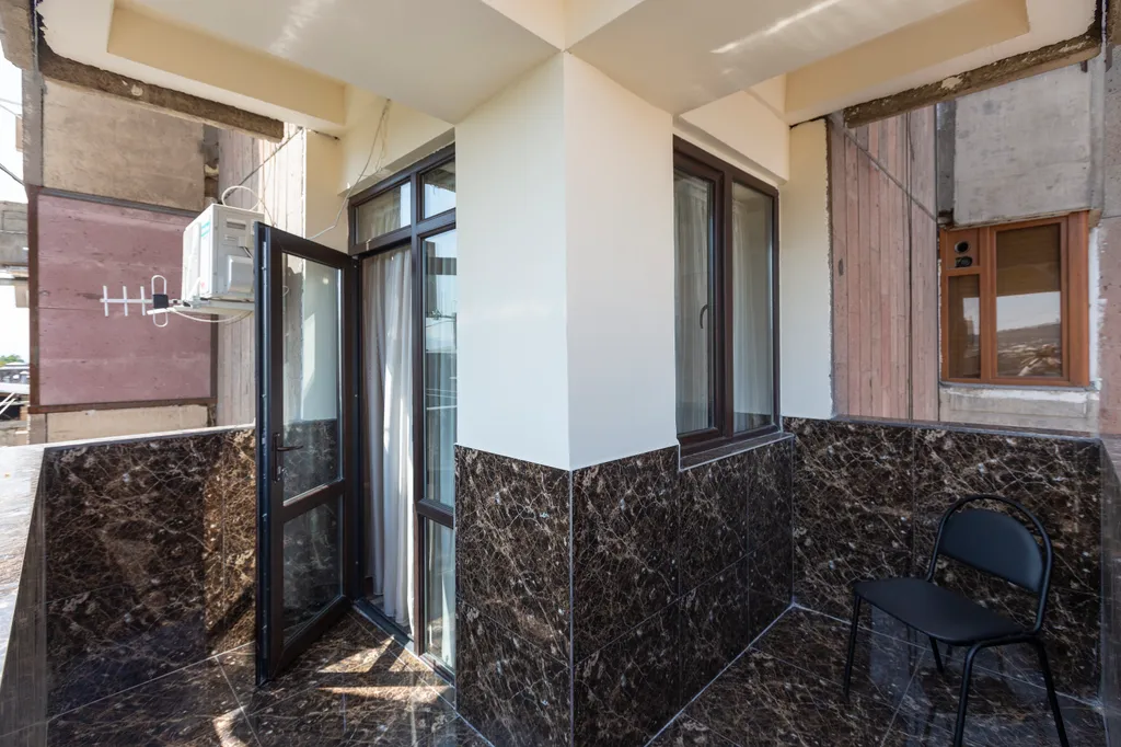 Umba Аpartment N3 - балкон и вид на гору арарат