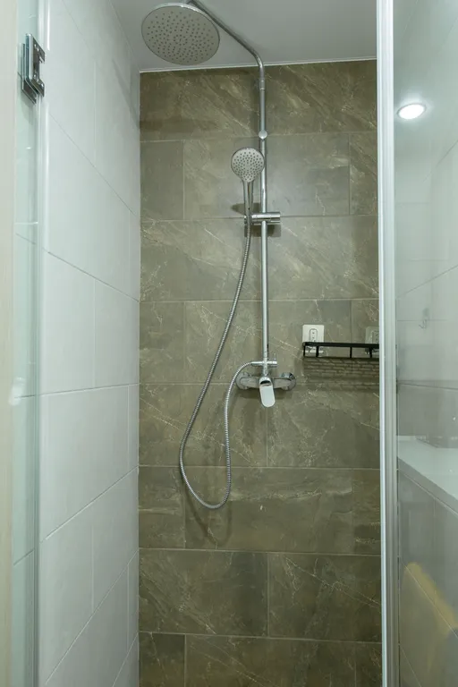 Солнце на Стачек от Точно Ключи